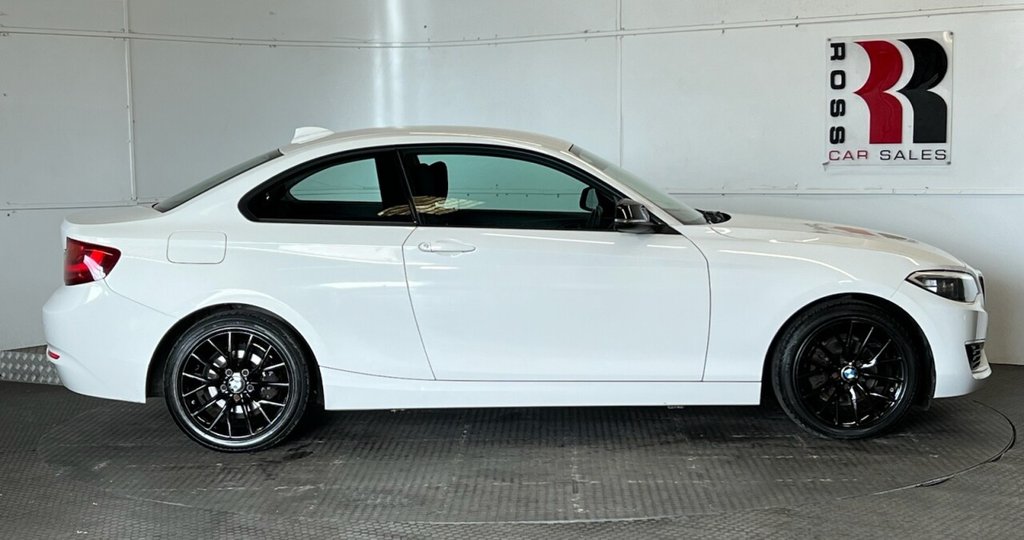 Used BMW 2 Series 2015 for sale - 77967105: Photo 2