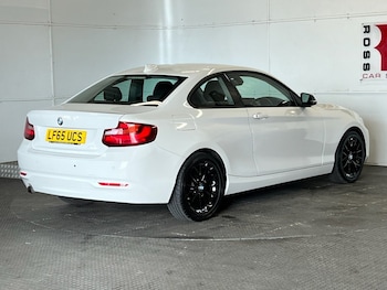 Used BMW 2 Series 2015 for sale - 77967105: Photo