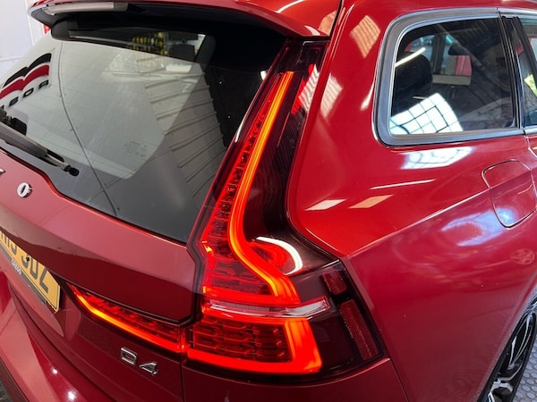 Used Volvo V60 2019 for sale - 75685043: Photo 12