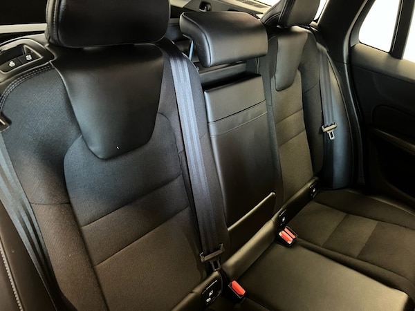 Used Volvo V60 2019 for sale - 75685043: Photo 18