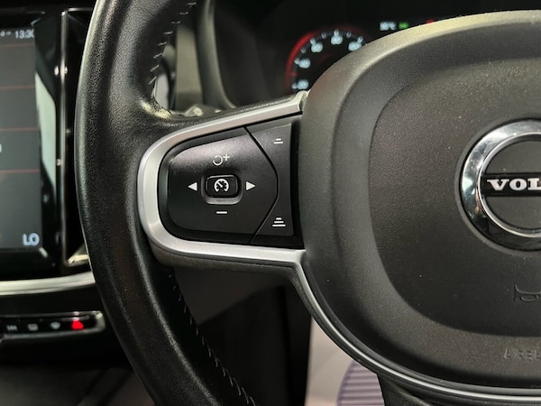 Used Volvo V60 2019 for sale - 75685043: Photo 33