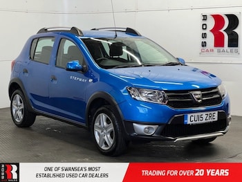 Used Dacia Sandero Stepway 2015 for sale - 78200061: Photo