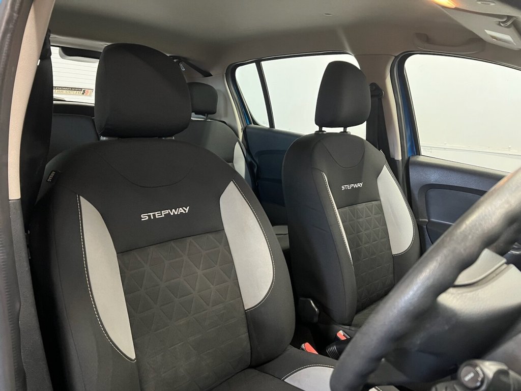 Used Dacia Sandero Stepway 2015 for sale - 78200061: Photo 20