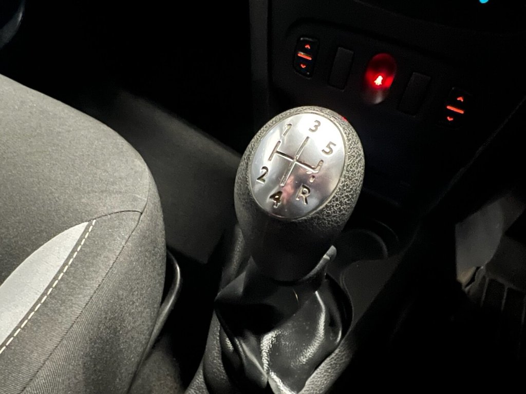 Used Dacia Sandero Stepway 2015 for sale - 78200061: Photo 23