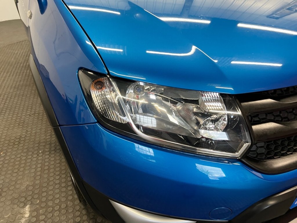 Used Dacia Sandero Stepway 2015 for sale - 78200061: Photo 9