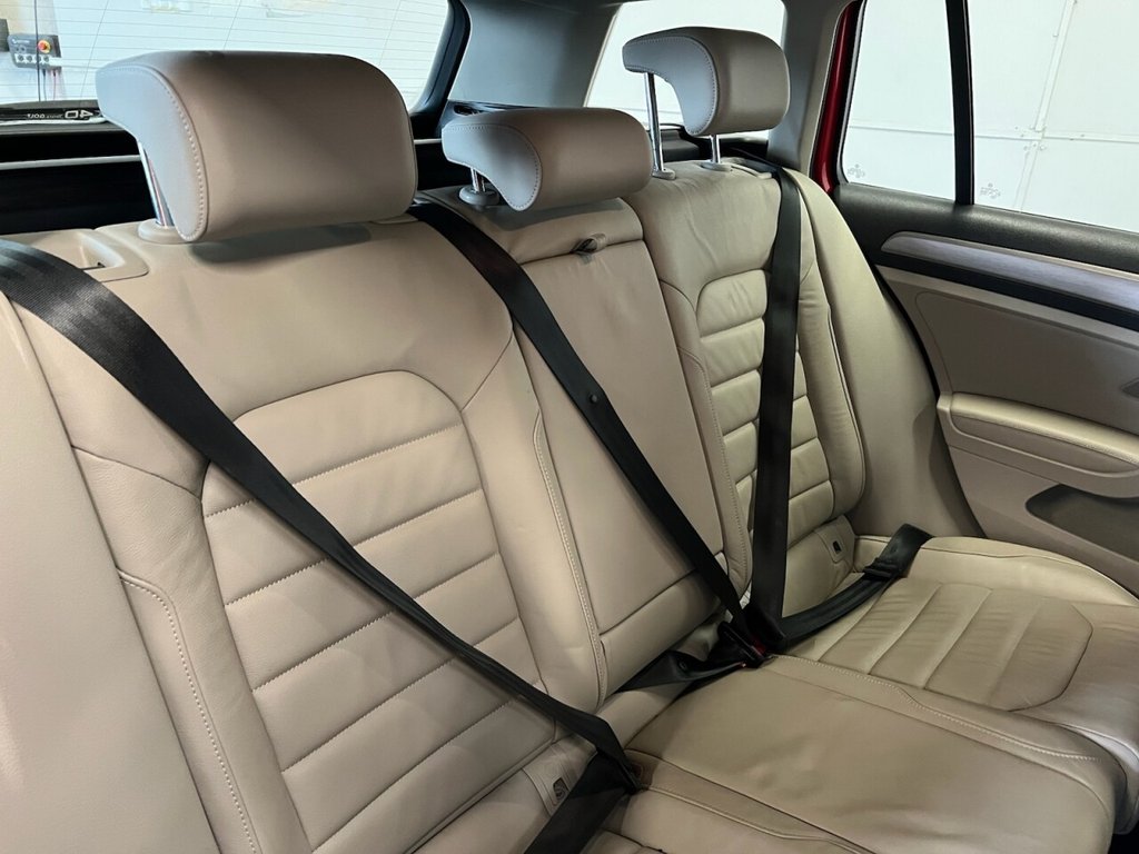 Used Volkswagen Golf 2014 for sale - 77499532: Photo 17