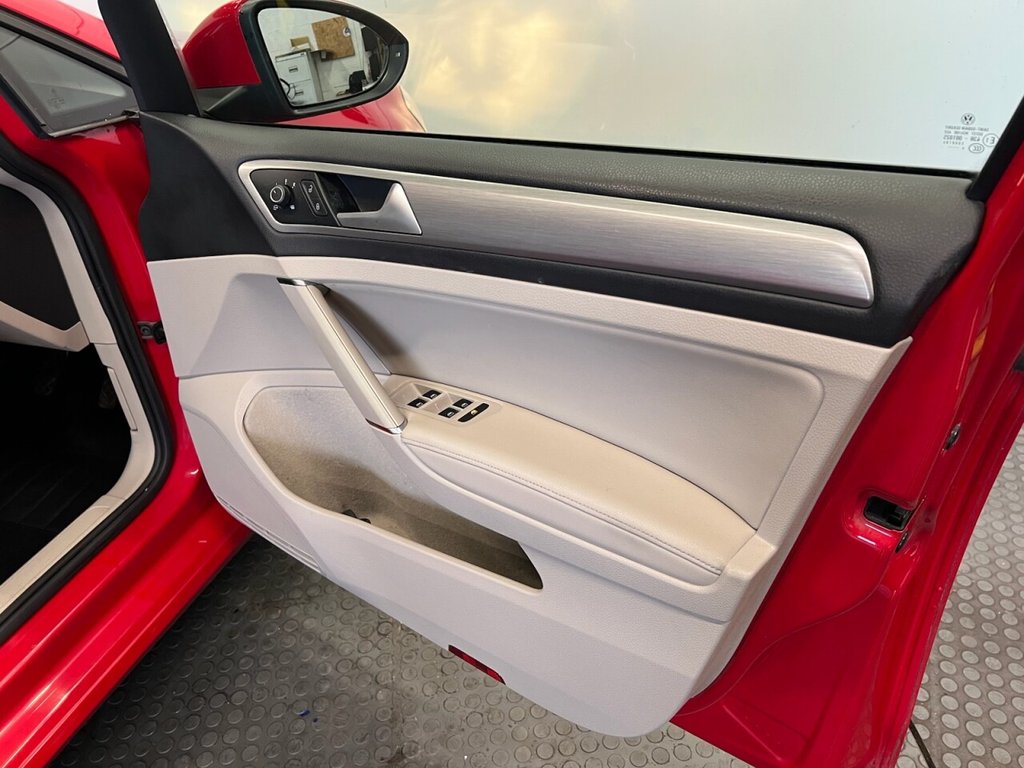 Used Volkswagen Golf 2014 for sale - 77499532: Photo 18