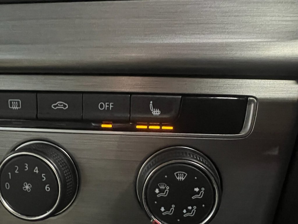 Used Volkswagen Golf 2014 for sale - 77499532: Photo 24