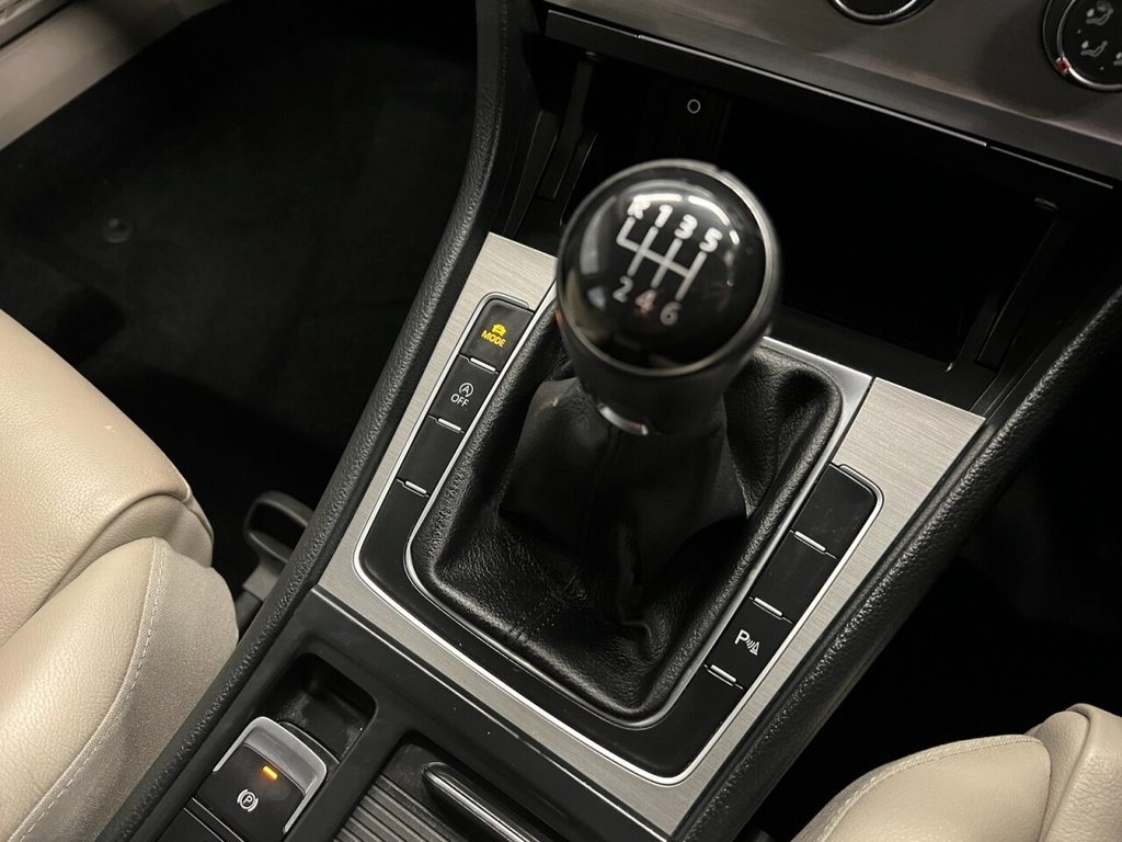 Used Volkswagen Golf 2014 for sale - 77499532: Photo 25