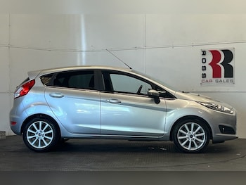 Used Ford Fiesta 2017 for sale - 79209692: Photo