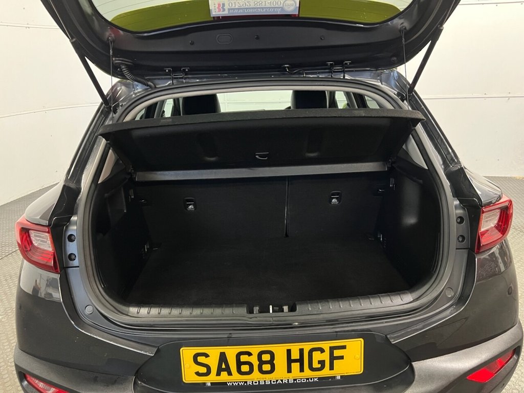 Used Kia Stonic 2018 for sale - 77820892: Photo 14