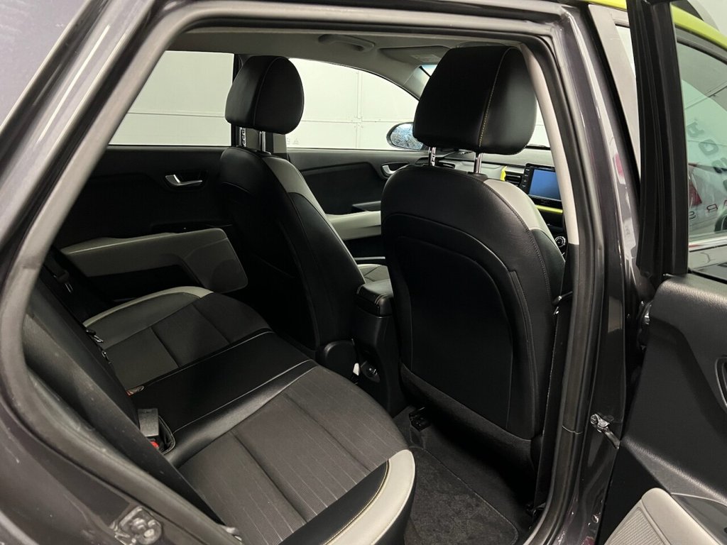 Used Kia Stonic 2018 for sale - 77820892: Photo 16