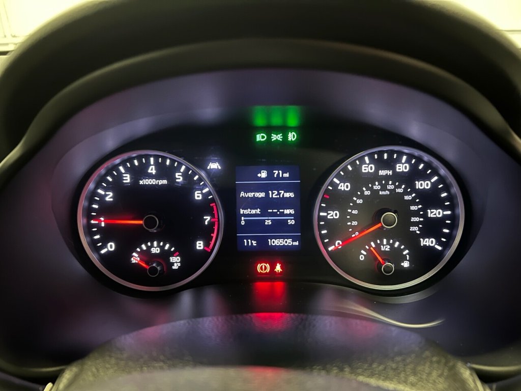 Used Kia Stonic 2018 for sale - 77820892: Photo 29