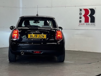 Used MINI Hatch 2019 for sale - 78942938: Photo