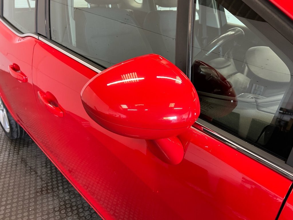 Used Vauxhall Meriva 2015 for sale - 76632039: Photo 10