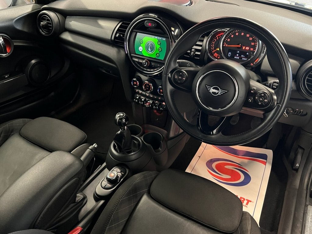 Used MINI Convertible 2018 for sale - 76395808: Photo 28