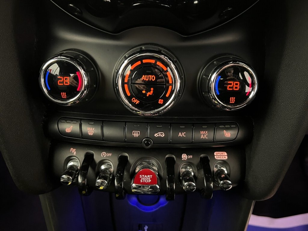 Used MINI Convertible 2018 for sale - 76395808: Photo 33