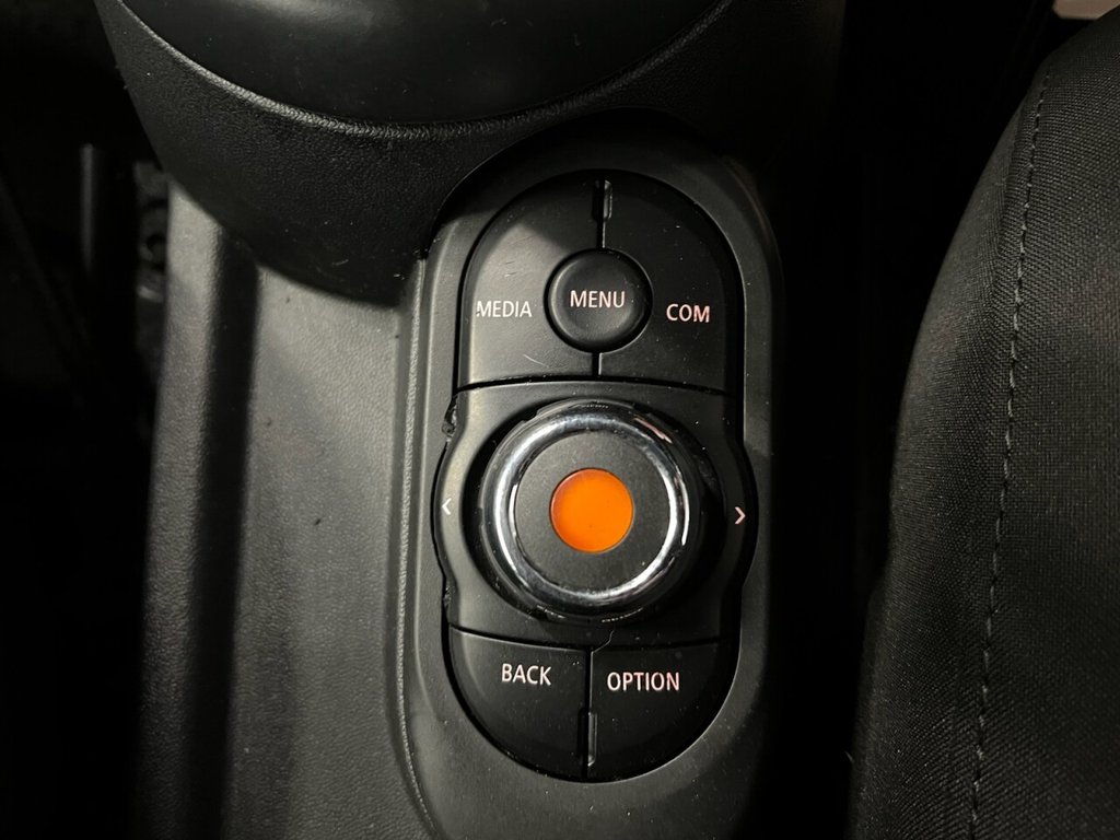 Used MINI Convertible 2018 for sale - 76395808: Photo 36