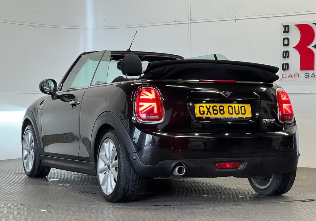 Used MINI Convertible 2018 for sale - 76395808: Photo 5