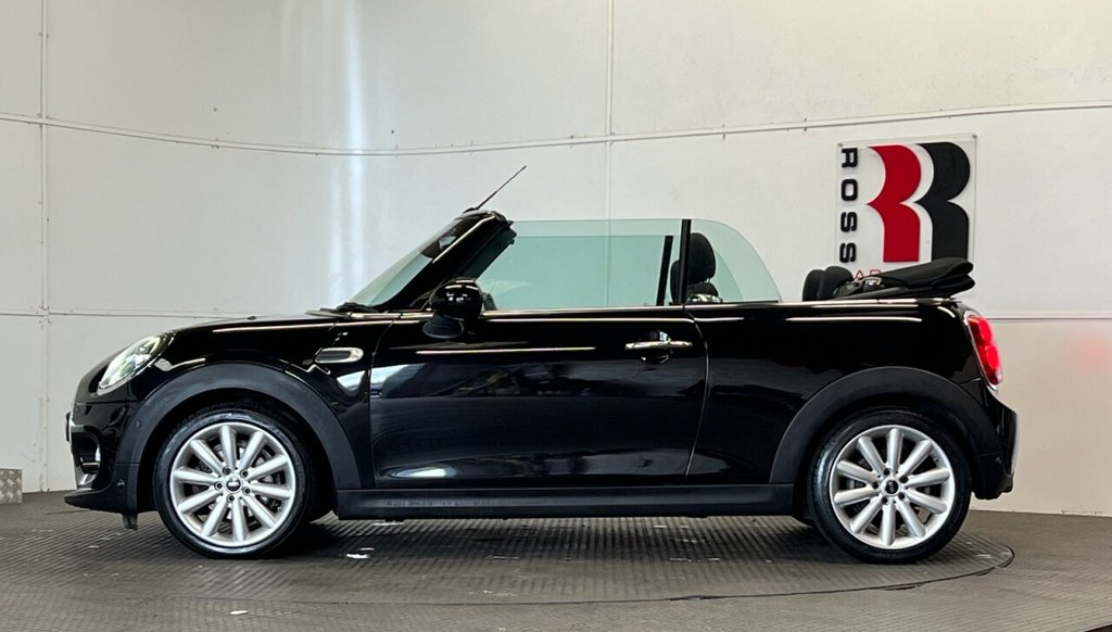 Used MINI Convertible 2018 for sale - 76395808: Photo 6