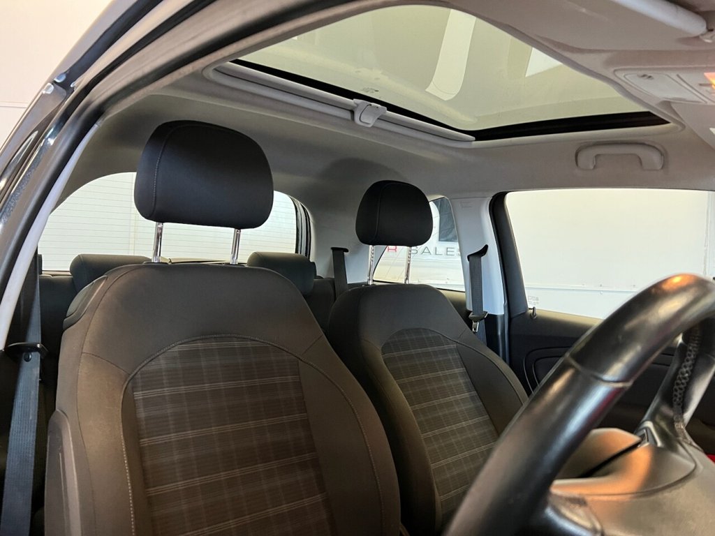 Used Vauxhall ADAM 2015 for sale - 77879630: Photo 21