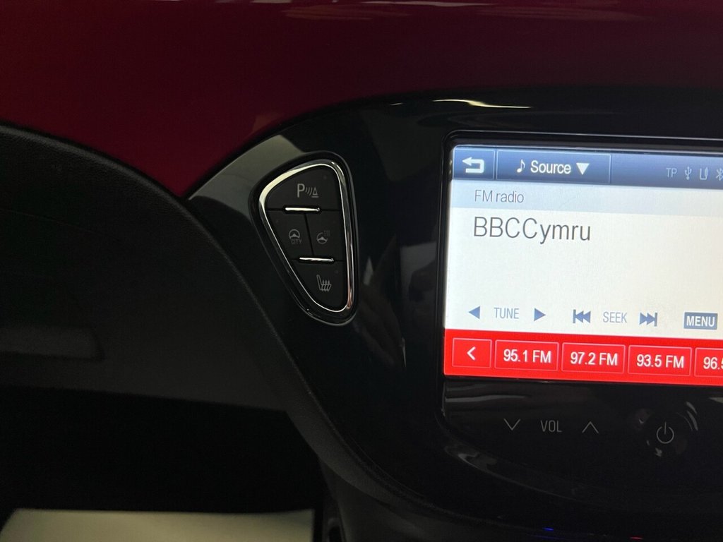 Used Vauxhall ADAM 2015 for sale - 77879630: Photo 24