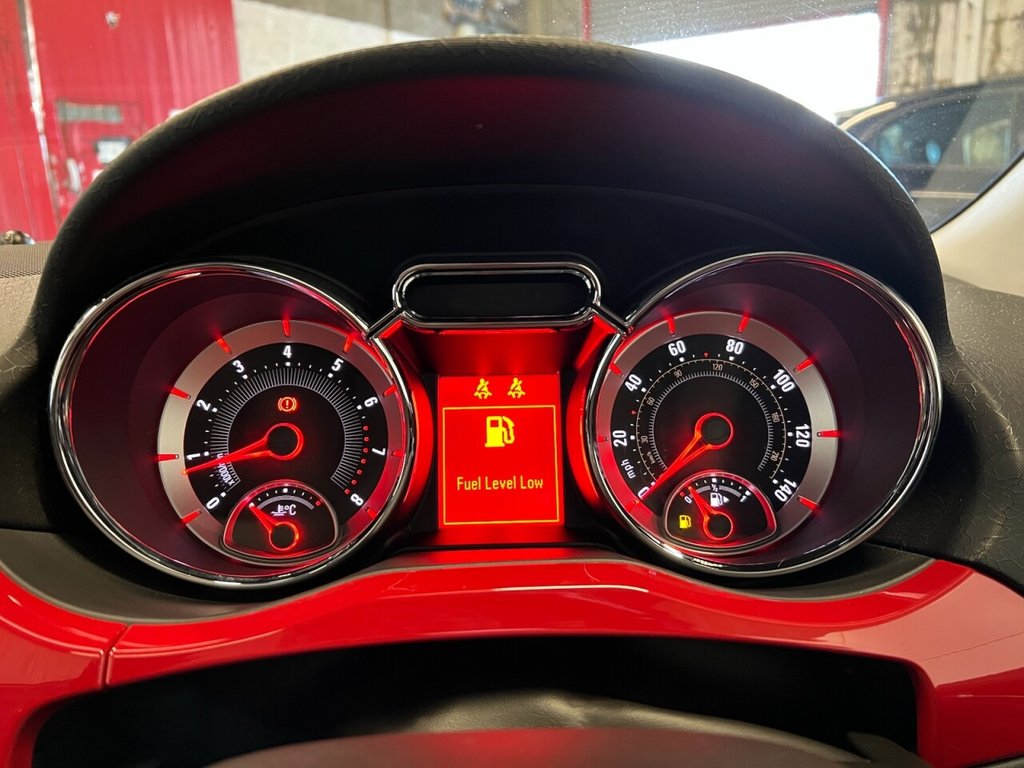 Used Vauxhall ADAM 2015 for sale - 77879630: Photo 29