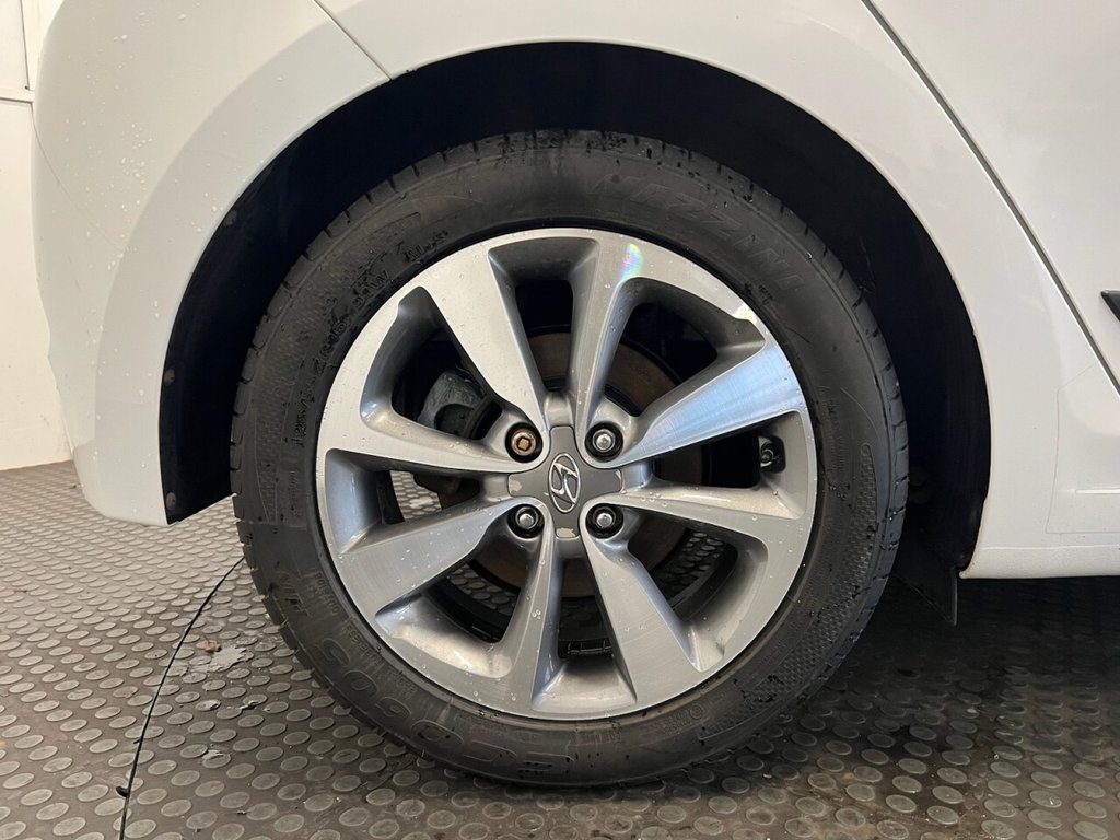 Used Hyundai i20 2017 for sale - 76546495: Photo 13