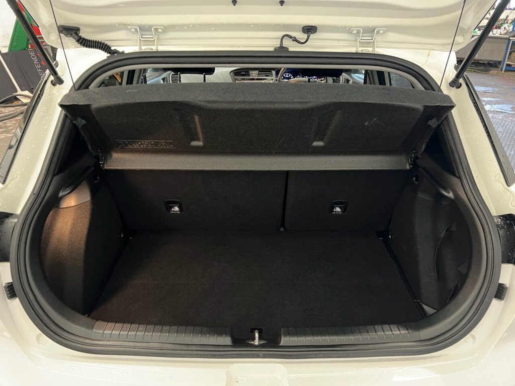 Used Hyundai i20 2017 for sale - 76546495: Photo 14