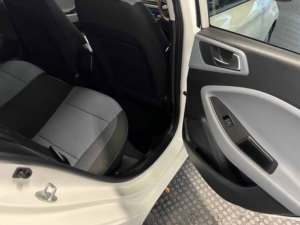 Used Hyundai i20 2017 for sale - 76546495: Photo 15