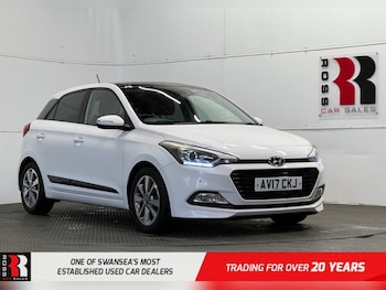 Used Hyundai i20 2017 for sale - 76546495: Photo