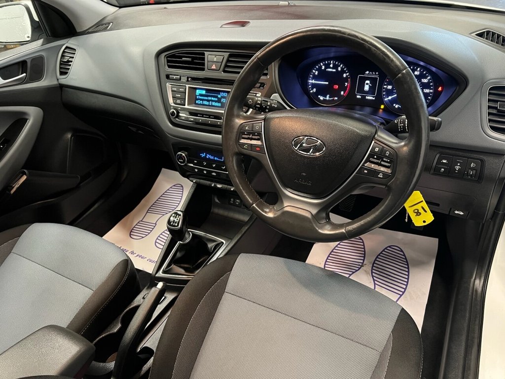 Used Hyundai i20 2017 for sale - 76546495: Photo 21