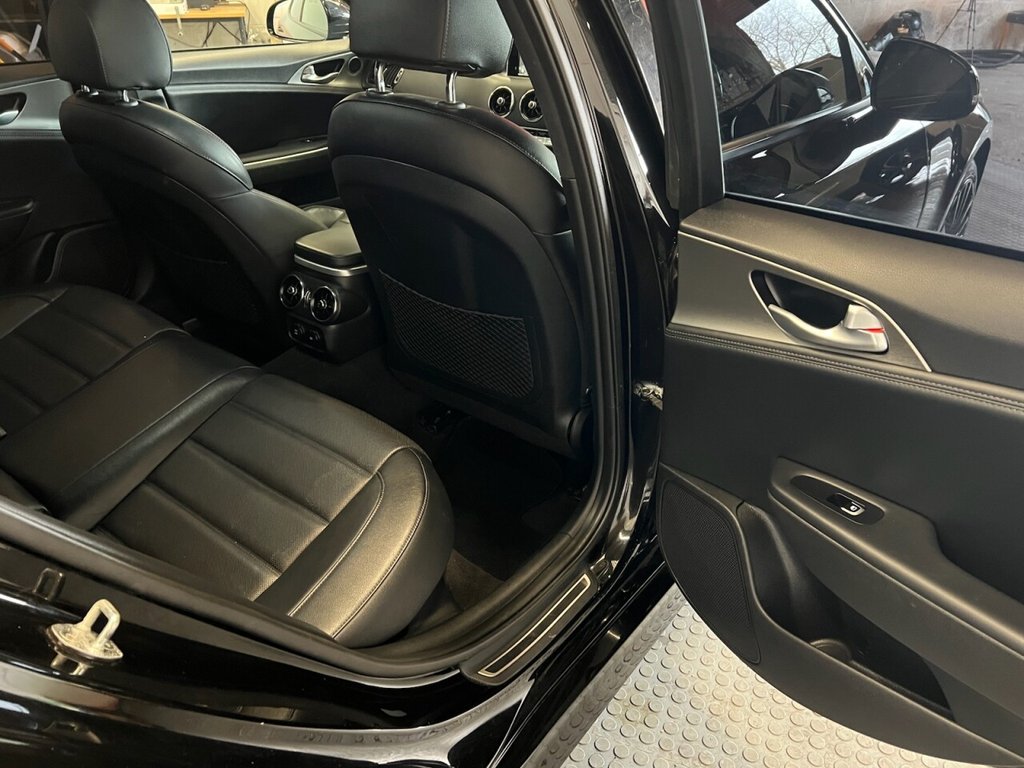 Used Kia Stinger 2019 for sale - 77534194: Photo 15