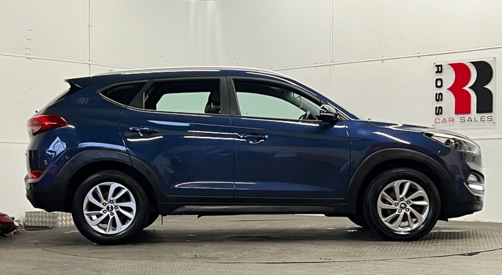 Used Hyundai TUCSON 2017 for sale - 76985731: Photo 2