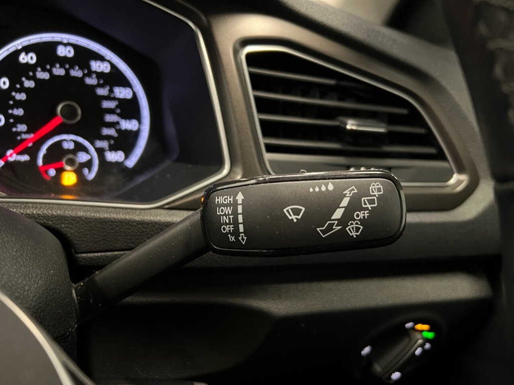 Used Volkswagen T-Roc 2018 for sale - 77451806: Photo 31