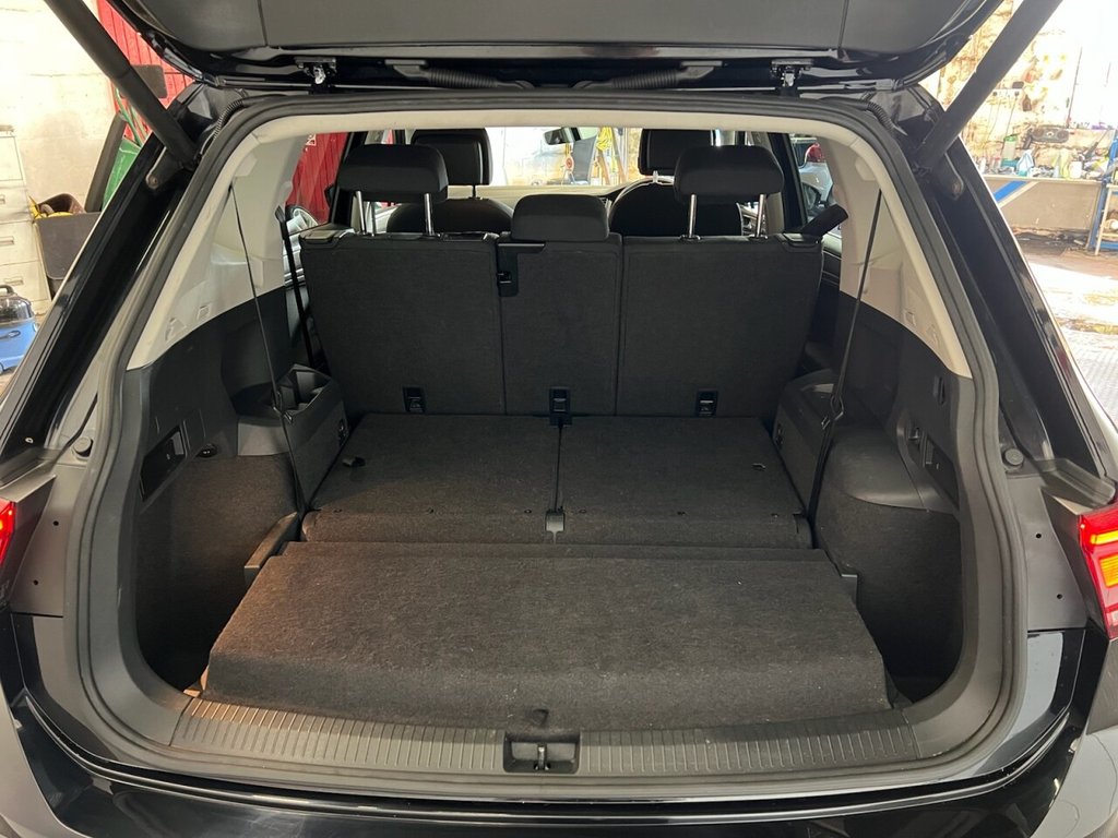 Used Volkswagen Tiguan Allspace 2018 for sale - 76923982: Photo 14