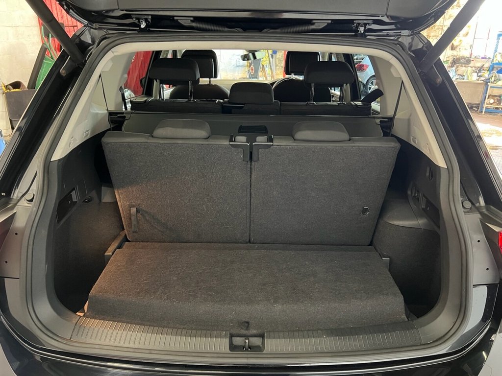 Used Volkswagen Tiguan Allspace 2018 for sale - 76923982: Photo 15