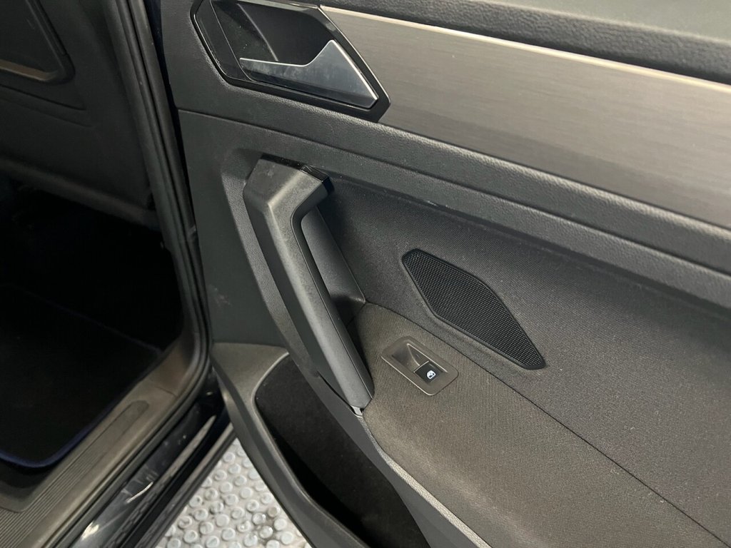 Used Volkswagen Tiguan Allspace 2018 for sale - 76923982: Photo 21