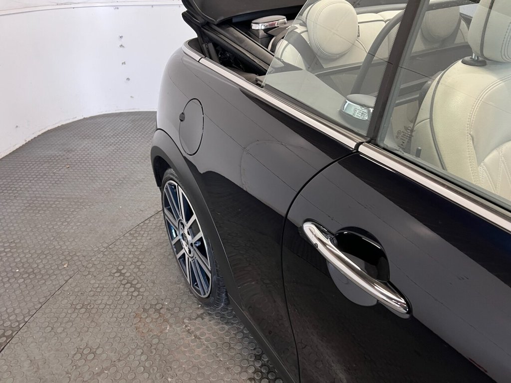 Used MINI Convertible 2022 for sale - 77734045: Photo 11