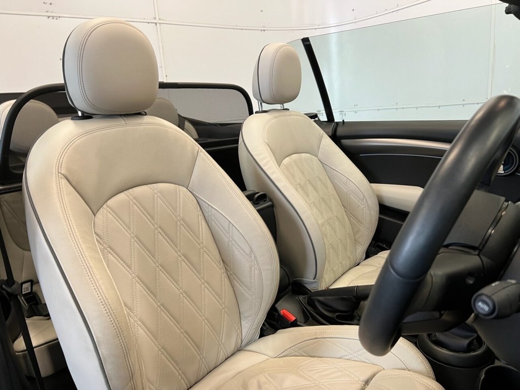 Used MINI Convertible 2022 for sale - 77734045: Photo 18