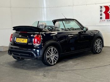 Used MINI Convertible 2022 for sale - 77734045: Photo
