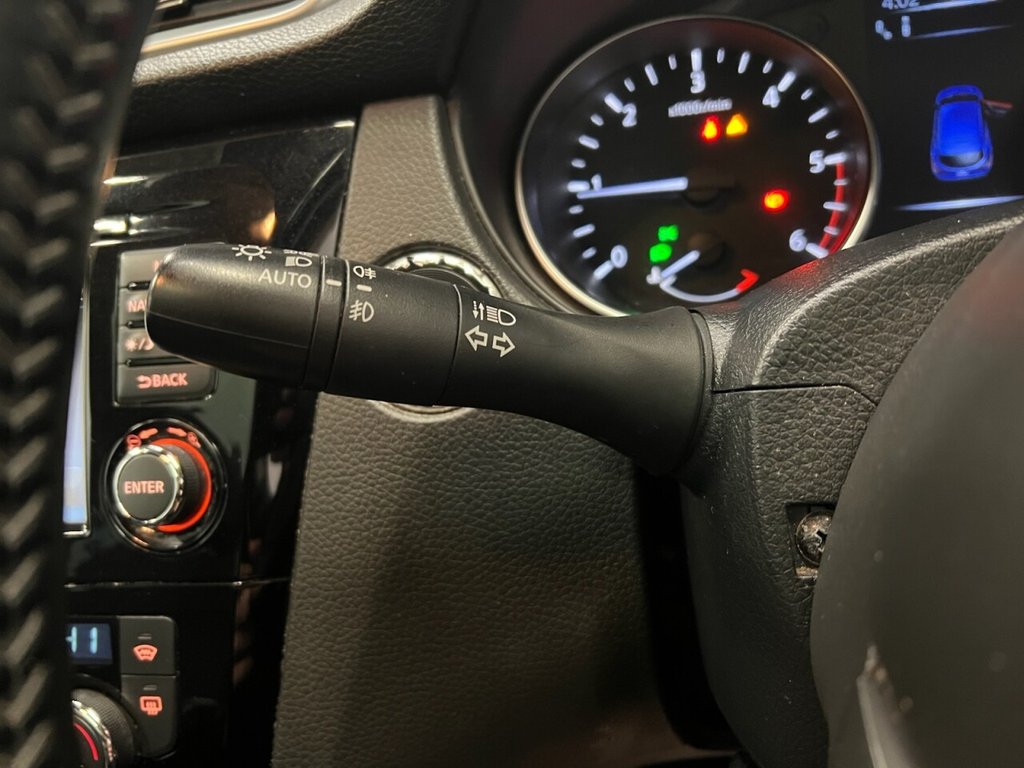 Used Nissan Qashqai 2017 for sale - 77072454: Photo 34