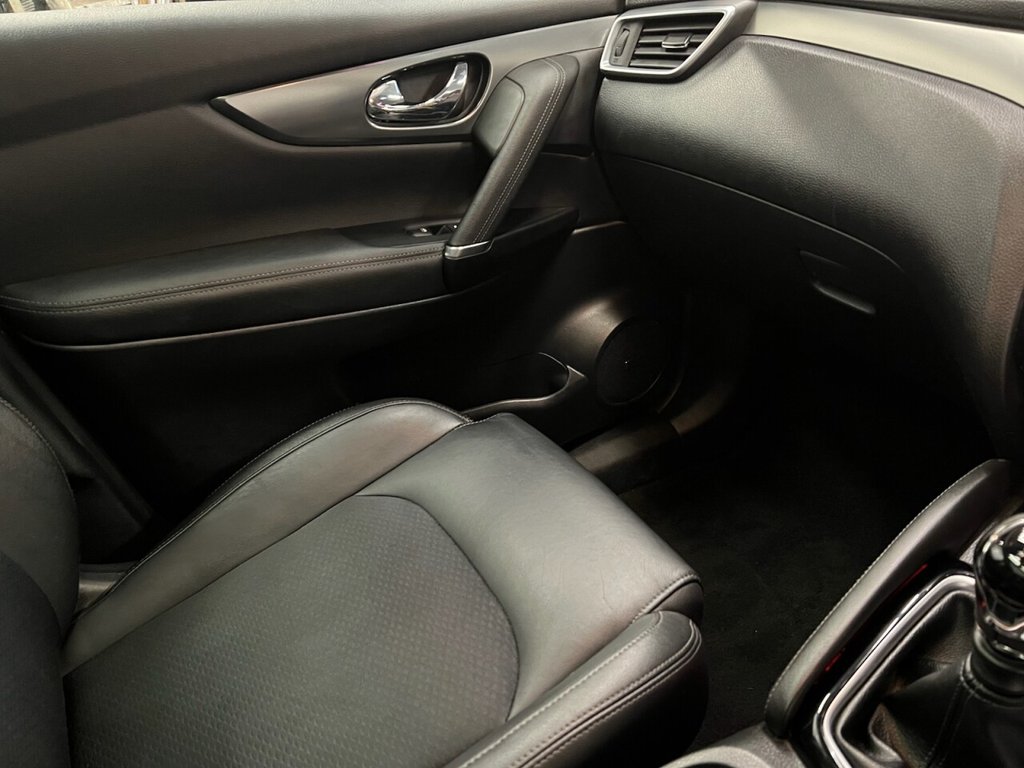 Used Nissan Qashqai 2017 for sale - 77072454: Photo 38