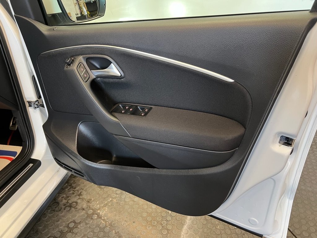 Used Volkswagen Polo 2017 for sale - 78200406: Photo 18