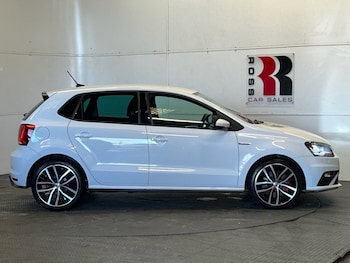 Used Volkswagen Polo 2017 for sale - 78200406: Photo