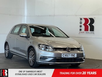 Used Volkswagen Golf 2017 for sale - 79539033: Photo