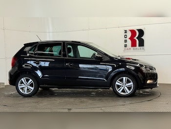 Used Volkswagen Polo 2017 for sale - 76510200: Photo