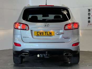 Used Hyundai Santa Fe 2011 for sale - 74903982: Photo