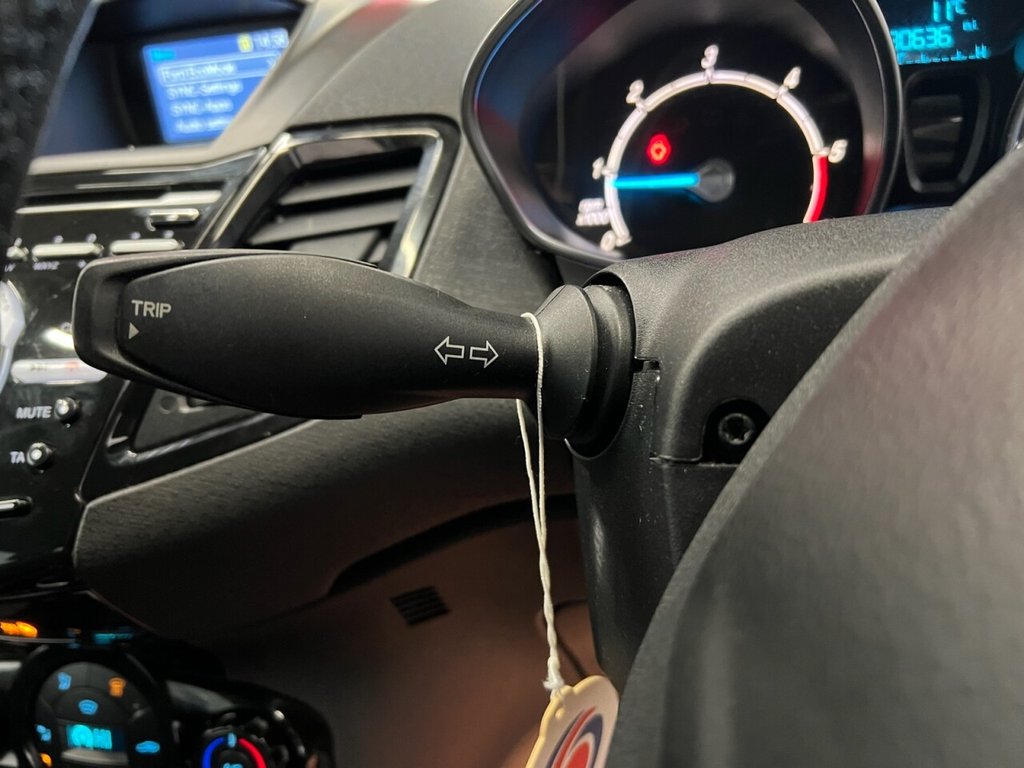 Used Ford Fiesta 2015 for sale - 76740071: Photo 29