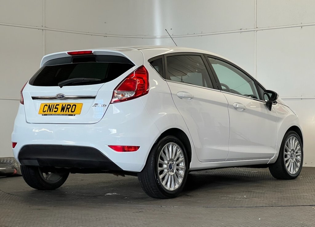 Used Ford Fiesta 2015 for sale - 76740071: Photo 3